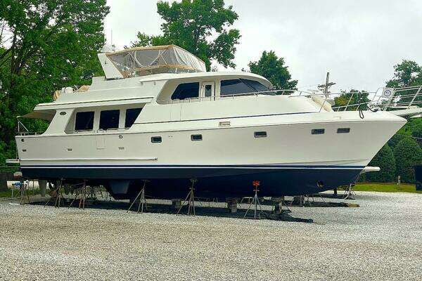 Symbol 59 Classic Pilothouse Yacht For Sale