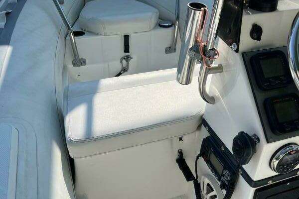 Symbol 59 Classic Pilothouse Yacht For Sale