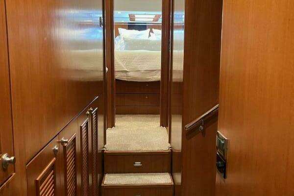 Symbol 59 Classic Pilothouse Yacht For Sale