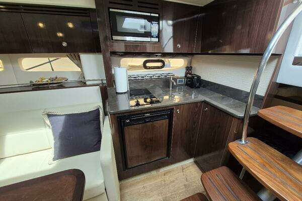 Sea Ray  Yacht For Sale