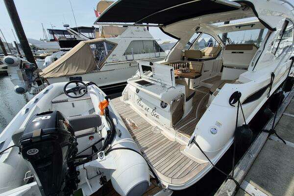 Sea Ray  Yacht For Sale