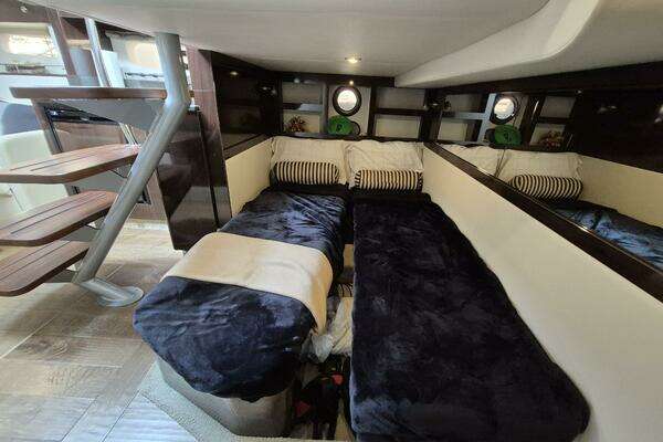 Sea Ray  Yacht For Sale
