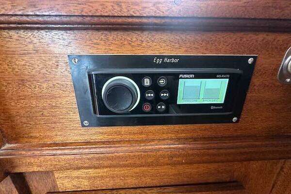 Egg Harbor 36 Yacht For Sale