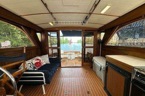 Egg Harbor 36 Yacht For Sale