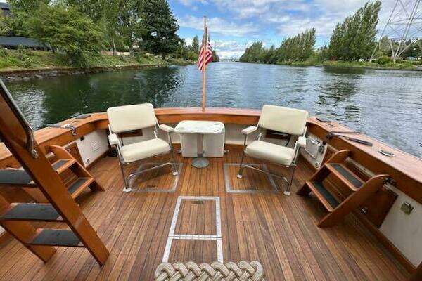Egg Harbor 36 Yacht For Sale