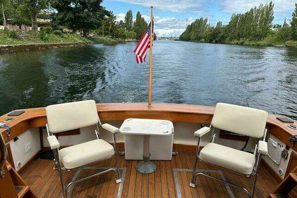 Egg Harbor 36 Yacht For Sale