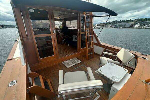 Egg Harbor 36 Yacht For Sale
