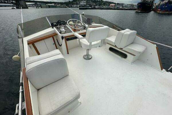 Egg Harbor 36 Yacht For Sale
