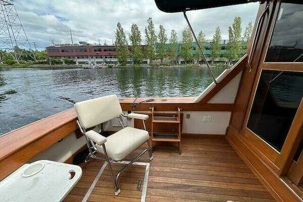 Egg Harbor 36 Yacht For Sale