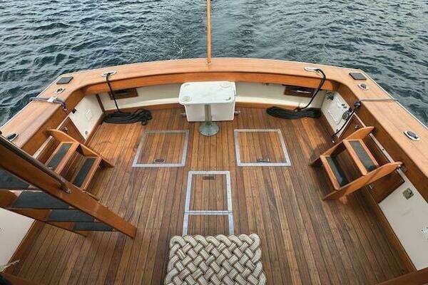 Egg Harbor 36 Yacht For Sale