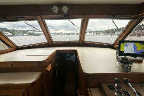 Egg Harbor 36 Yacht For Sale
