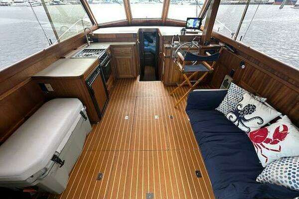 Egg Harbor 36 Yacht For Sale