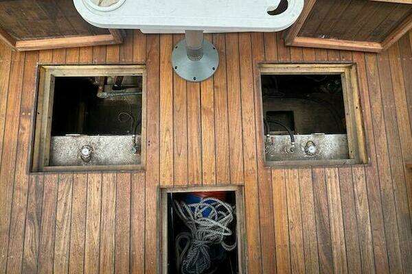 Egg Harbor 36 Yacht For Sale