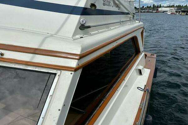 Egg Harbor 36 Yacht For Sale