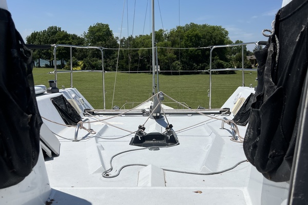 LOCO 36ft Carroll Yacht For Sale