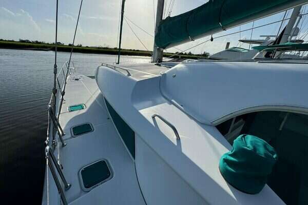 Lagoon  Yacht For Sale
