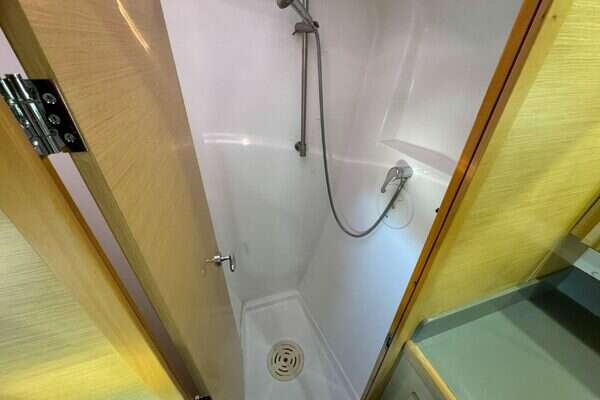 Lagoon  Yacht For Sale