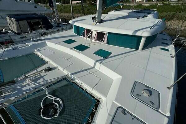 Lagoon  Yacht For Sale