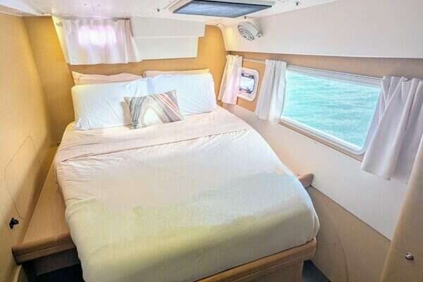 Lagoon  Yacht For Sale