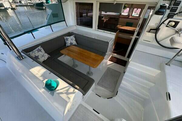 Lagoon  Yacht For Sale