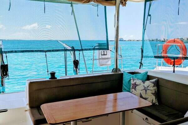 Lagoon  Yacht For Sale