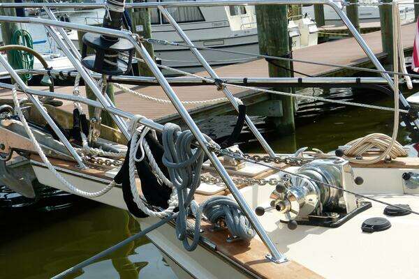 Island Packet 420 Yacht For Sale
