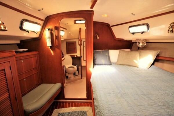 Lastochka 42ft Island Packet Yacht For Sale