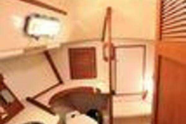 Island Packet 420 Yacht For Sale