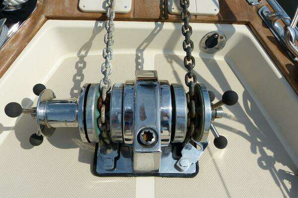 Island Packet 420 Yacht For Sale
