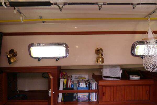 Island Packet 420 Yacht For Sale