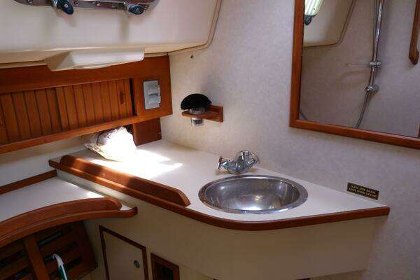 Island Packet 420 Yacht For Sale