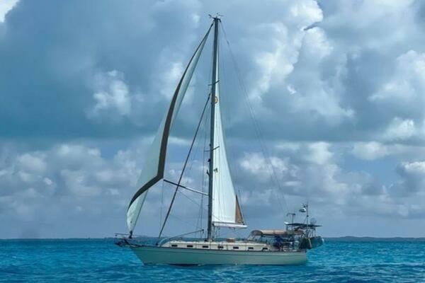 Lastochka 42ft Island Packet Yacht For Sale