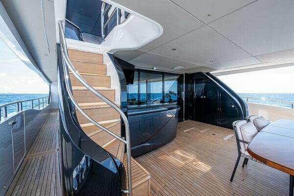 Princess Y95 Yacht For Sale