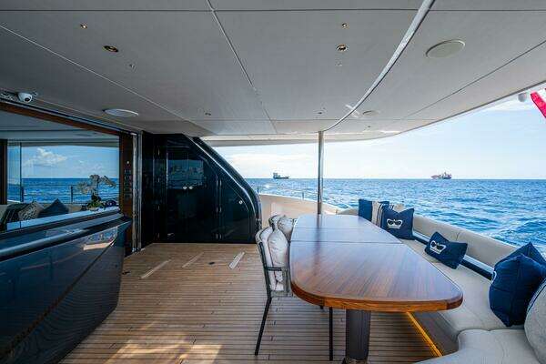 Princess Y95 Yacht For Sale