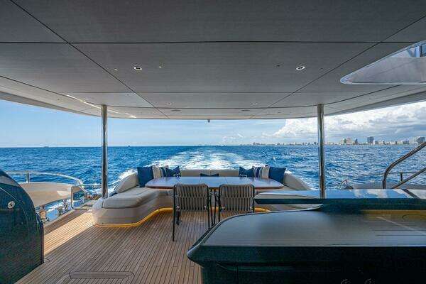 Princess Y95 Yacht For Sale