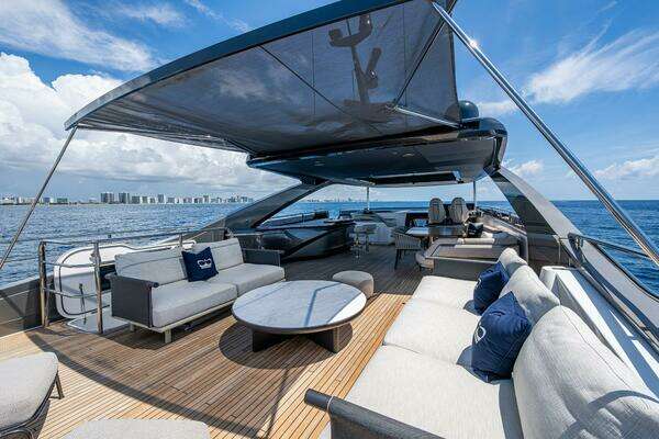 Princess Y95 Yacht For Sale