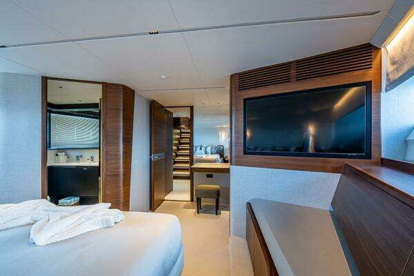 Princess Y95 Yacht For Sale