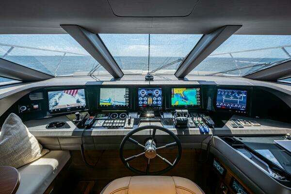 Princess Y95 Yacht For Sale