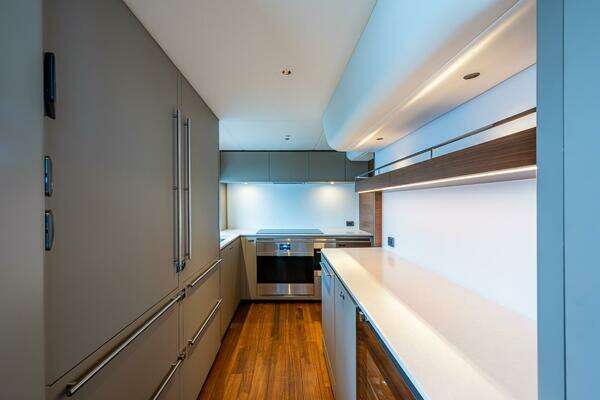 Princess Y95 Yacht For Sale