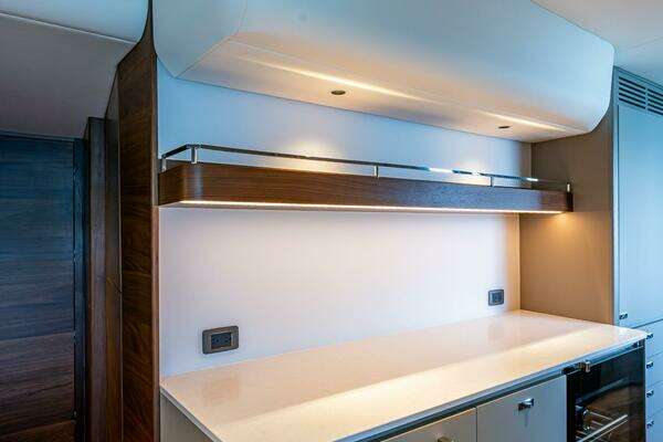 Princess Y95 Yacht For Sale