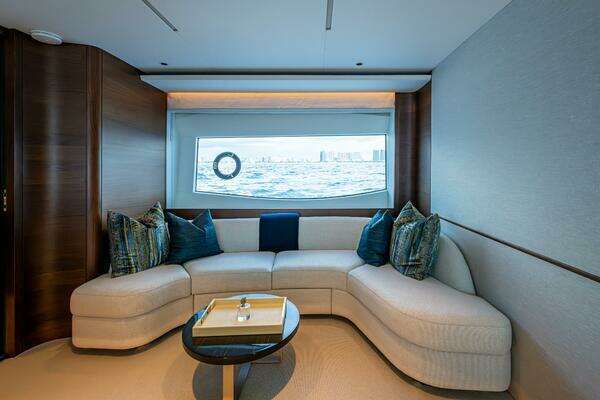 Princess Y95 Yacht For Sale