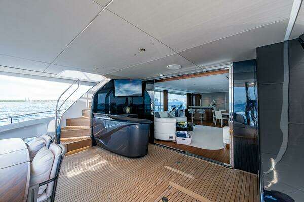 Princess Y95 Yacht For Sale