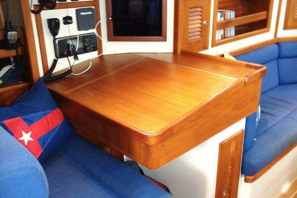 Pacific Seacraft 40 Yacht For Sale