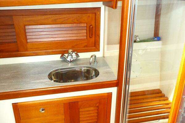 Pacific Seacraft 40 Yacht For Sale
