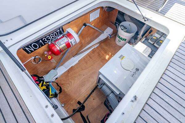 Beneteau Swift Trawler 34 Yacht For Sale