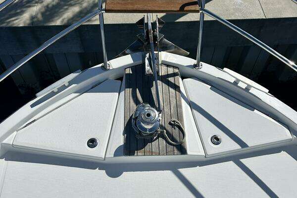 Beneteau Swift Trawler 34 Yacht For Sale