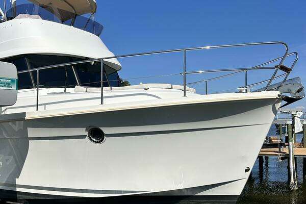 Beneteau Swift Trawler 34 Yacht For Sale