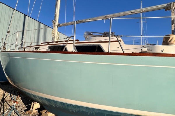 35ft Bristol Yacht For Sale