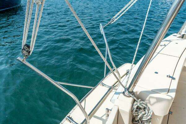 Mainship 400 Trawler Yacht For Sale