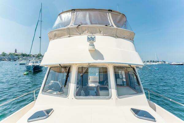 Mainship 400 Trawler Yacht For Sale